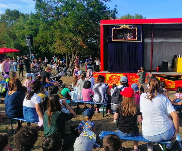 Kasperletheater für die Kinder bei unseren Spielfesten Frühlingsfest Colorado Park, Kinderkulturfestival und Weltkindertagsfest 2022